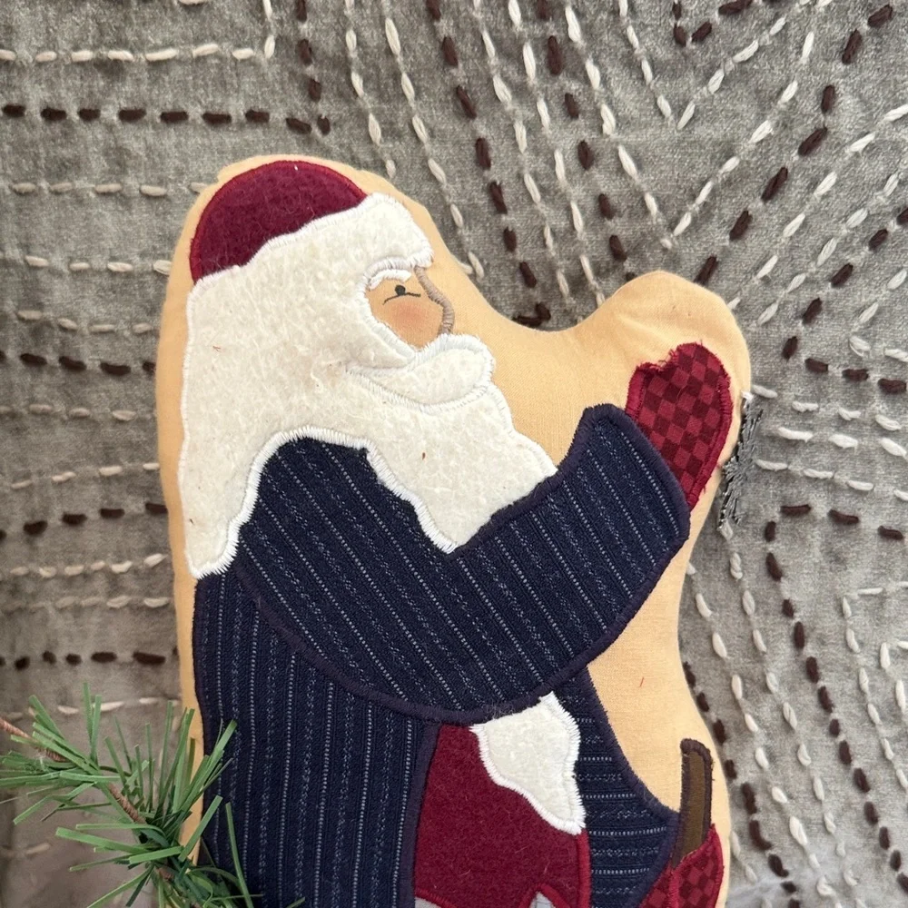 Limited edition Artisan Patti Christmas 1996 Santa Decor Pillow numbered# 19/150